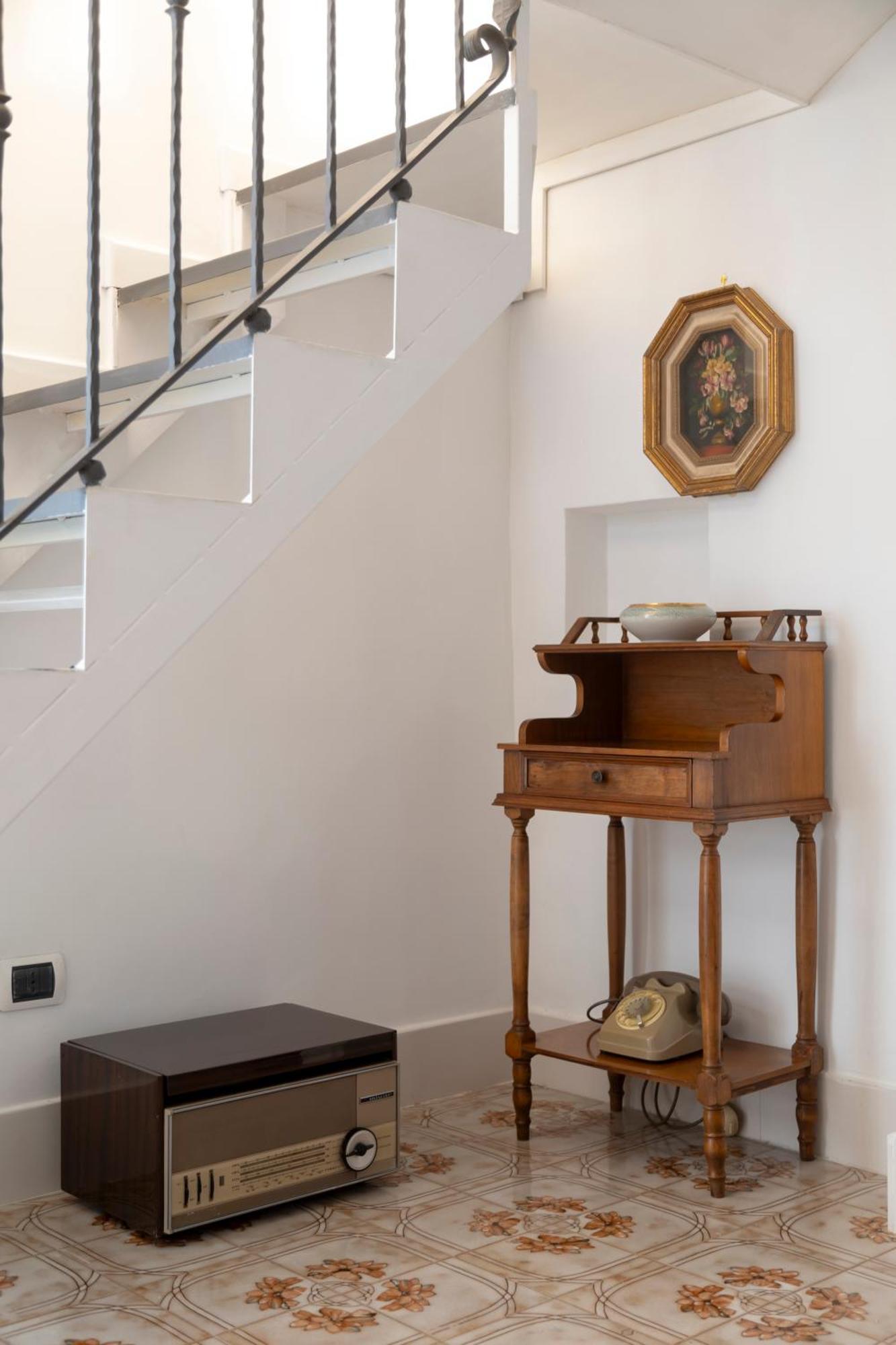 Niloufar Residence Napoli Экстерьер фото