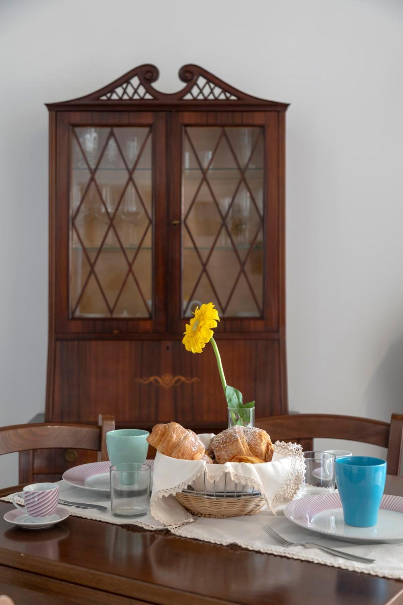 Niloufar Residence Napoli Экстерьер фото